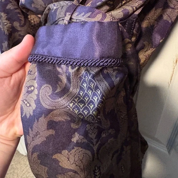 Vintage Victoria's Secret Purple Gold Satin Regal Robe XS/S - Picture 5 of 5